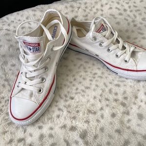 White Converse All Star shoes, worn but in good condition!